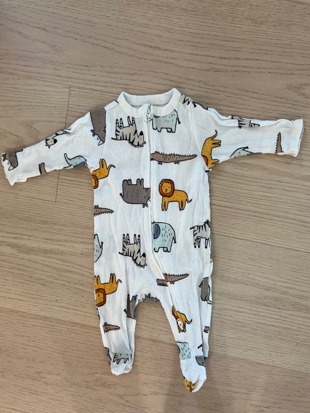 Old Navy Baby Safari Animal Footed Sleeper | Size 0–3M